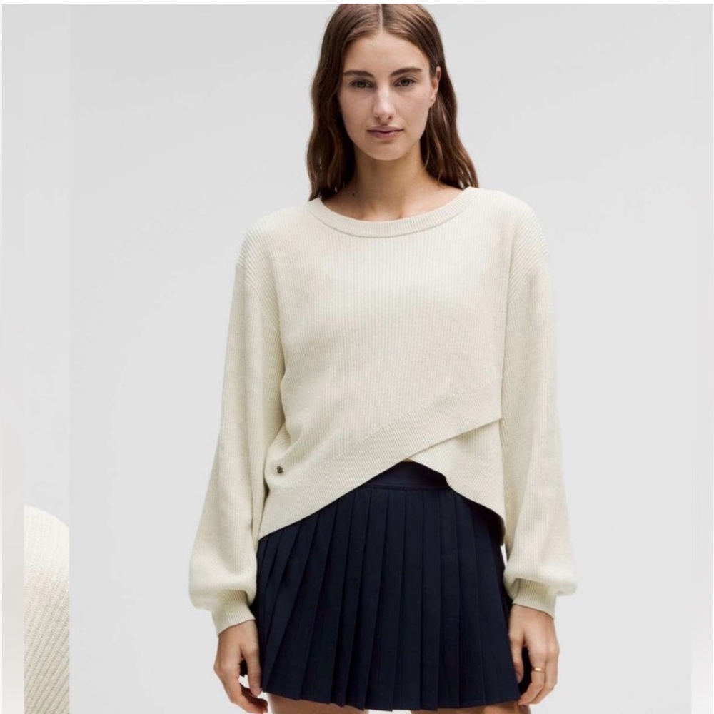 NWT lululemon Reversible Crossover Sweater - Bone - Size S